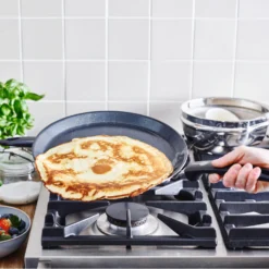 GreenPan Essentials Pannenkoekenpan Ø28 Cm 10 GreenPan Essentials Pannenkoekenpan Ø28 Cm -Aanbiedingen Keuken Slim Winkel 102 3814 3 1